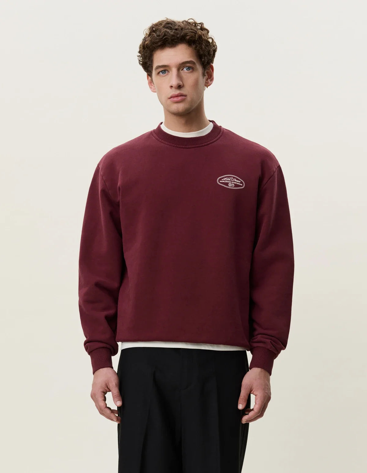 Worldwide sweatshirt