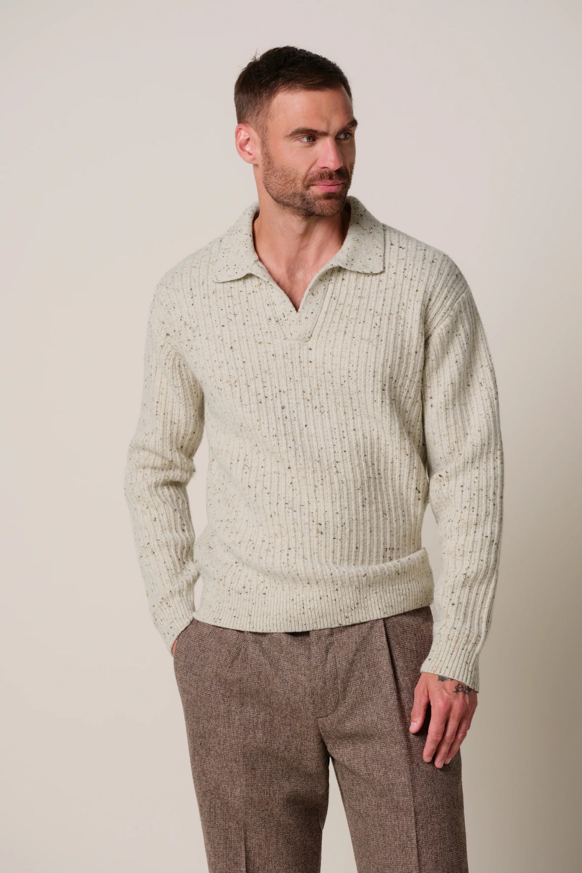 POLO OPEN COLLAR LS SAND