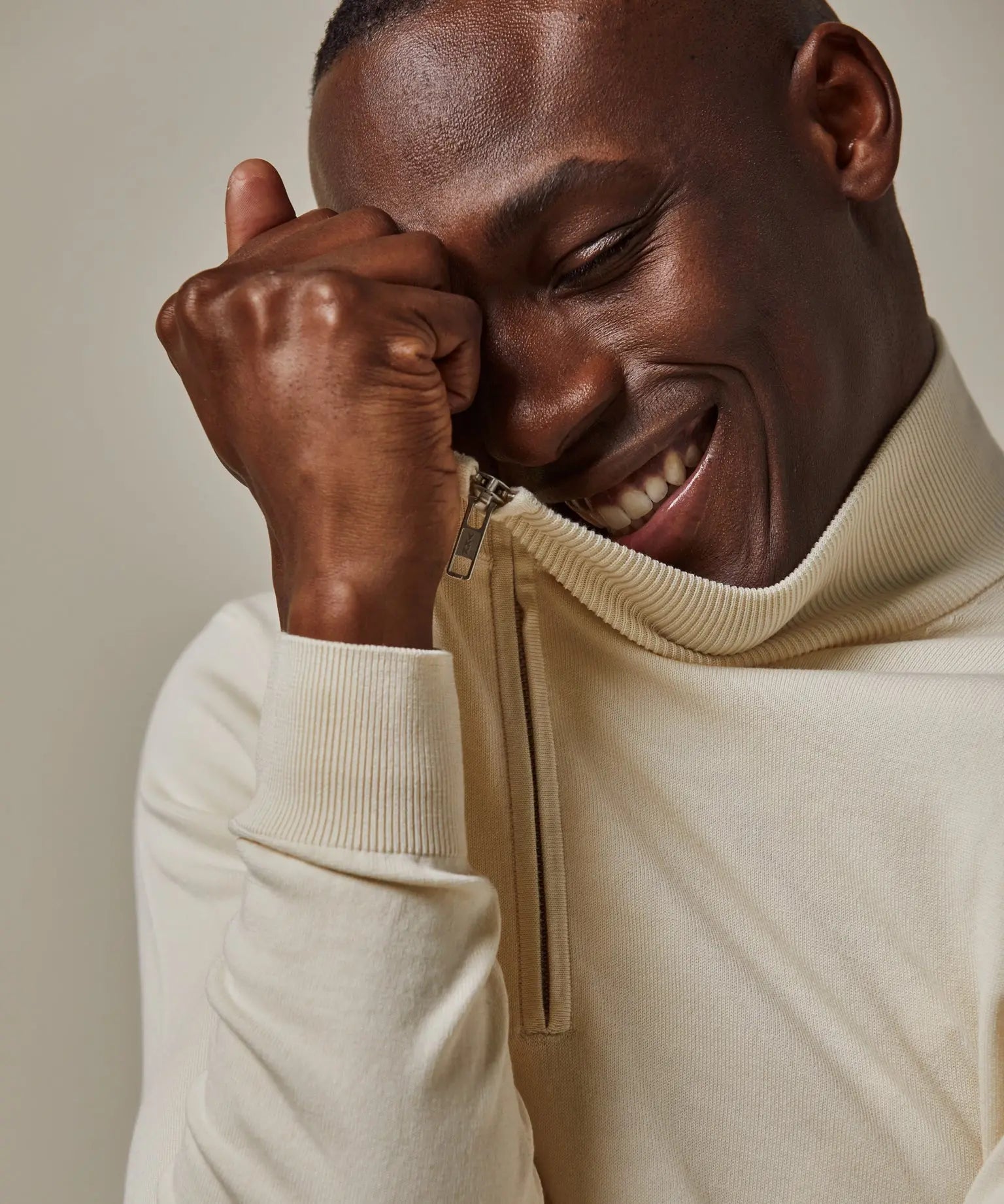 PROFUOMO PULLOVER HALFZIP OFF WHITE (PPJ000010D)