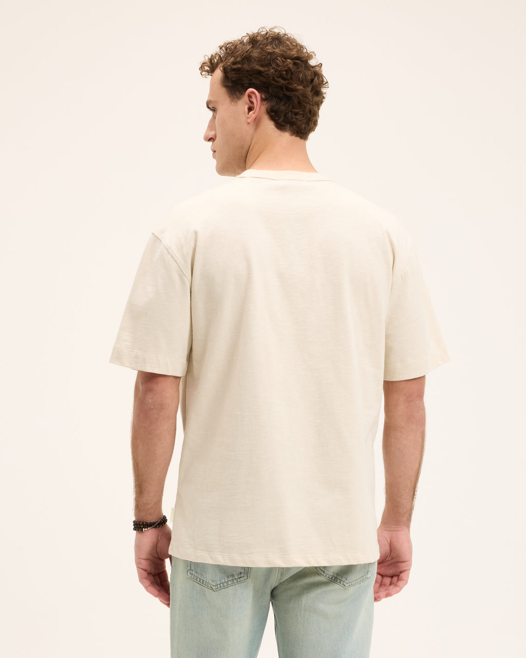 TROY / t-shirt/ sand