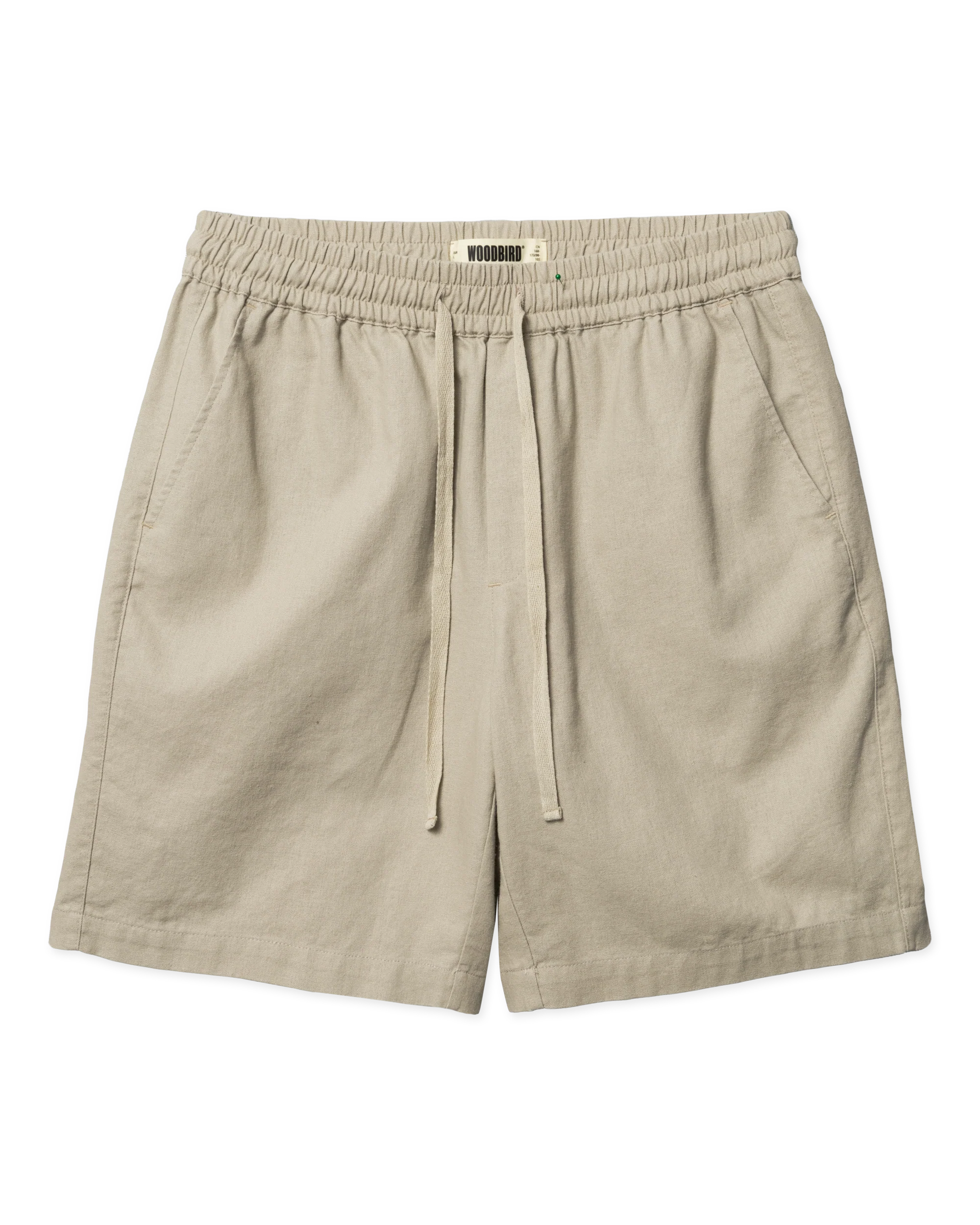 Woodbird WBBommy Linen Shorts Stone, vooraanzicht van de korte broek met elastische tailleband en trekkoord.