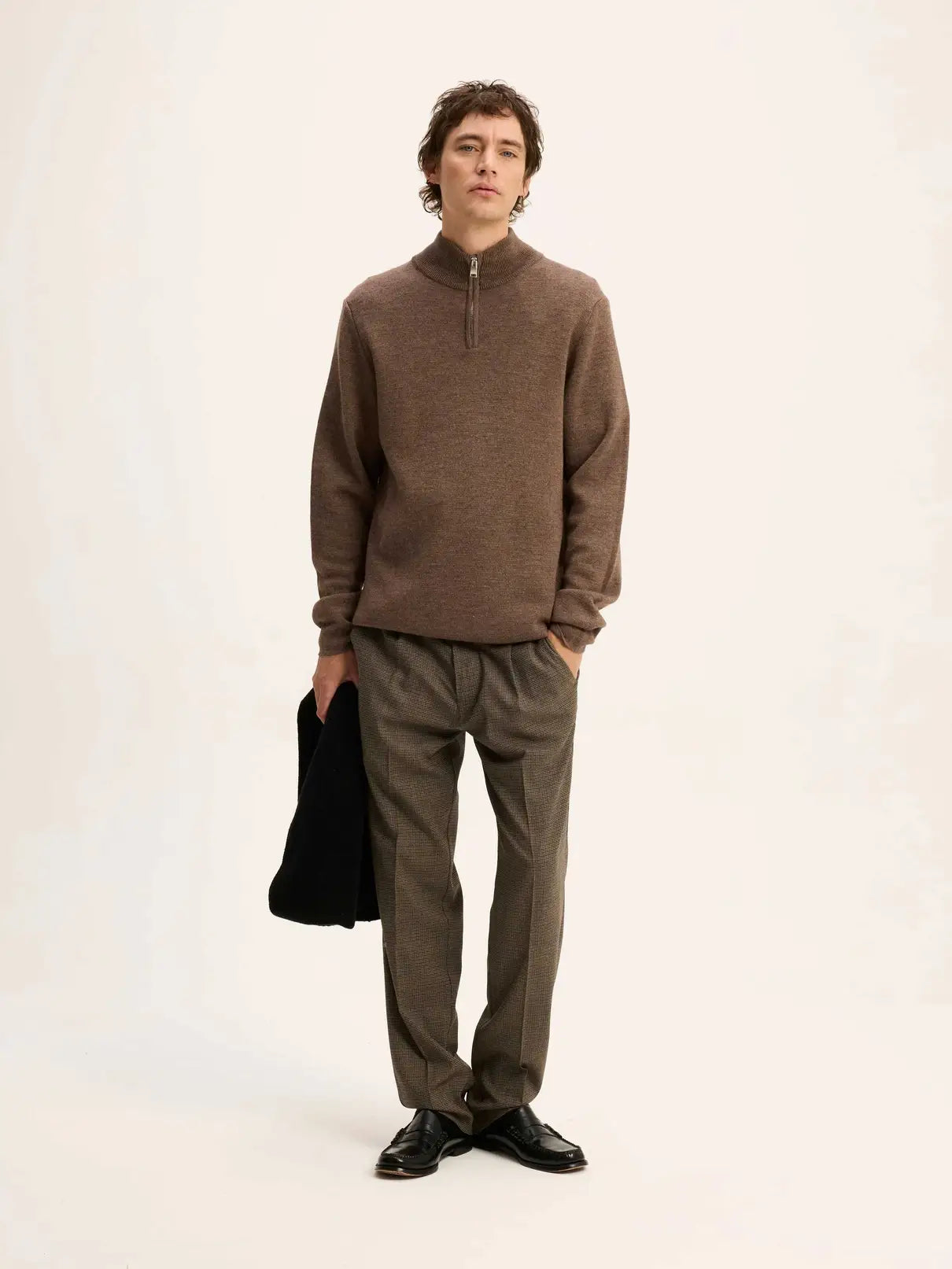 The GoodPeople KAMARK MID BROWN